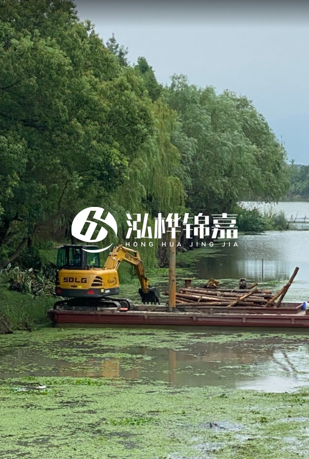 咸寧挖機(jī)打木樁專業(yè)施工-農(nóng)村建房打樁選松木樁好嗎？
