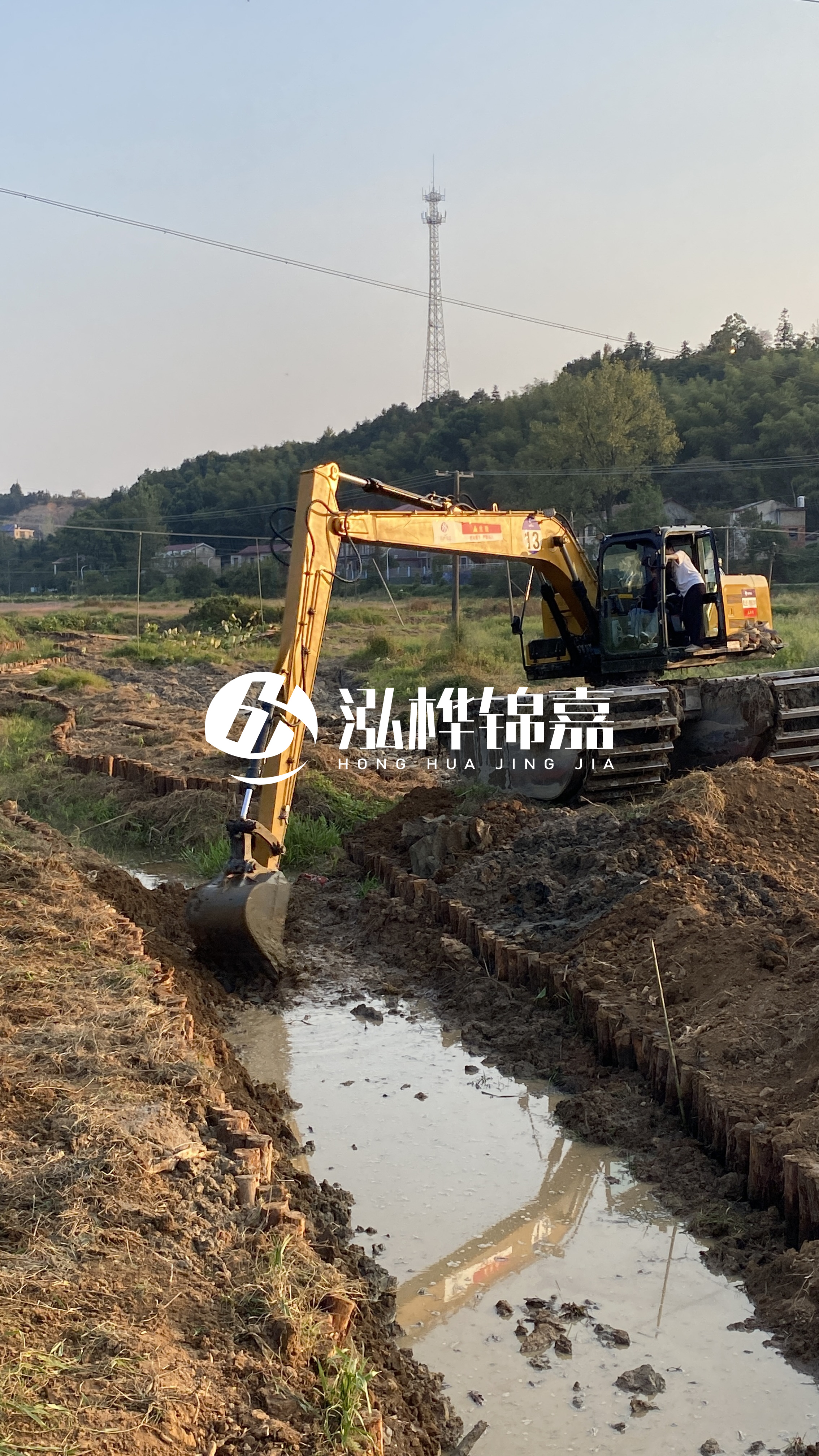 衢州挖機打木樁專業(yè)施工-河道護坡打樁的施工順序是什么？